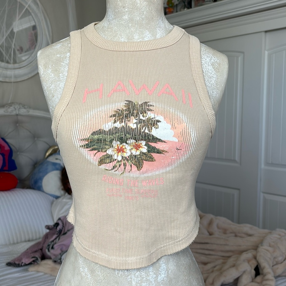 Hawaiian Graphic Tank